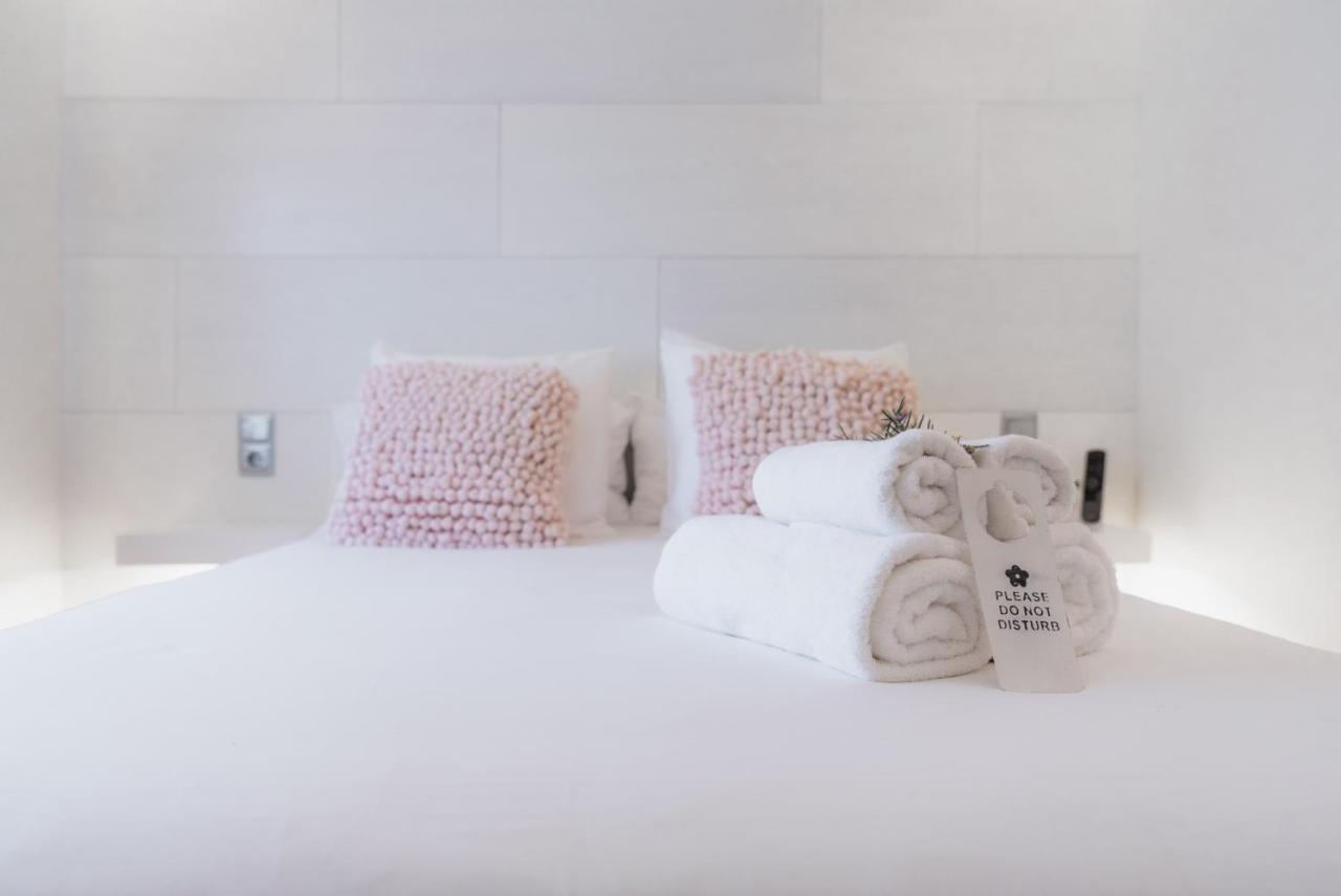 Mirador Del Alba Guest House ออสซา เด มอนเตียล ภายนอก รูปภาพ
