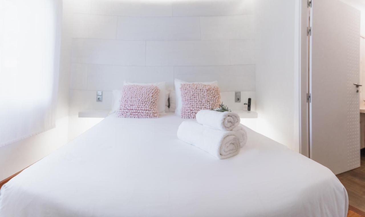 Mirador Del Alba Guest House ออสซา เด มอนเตียล ภายนอก รูปภาพ