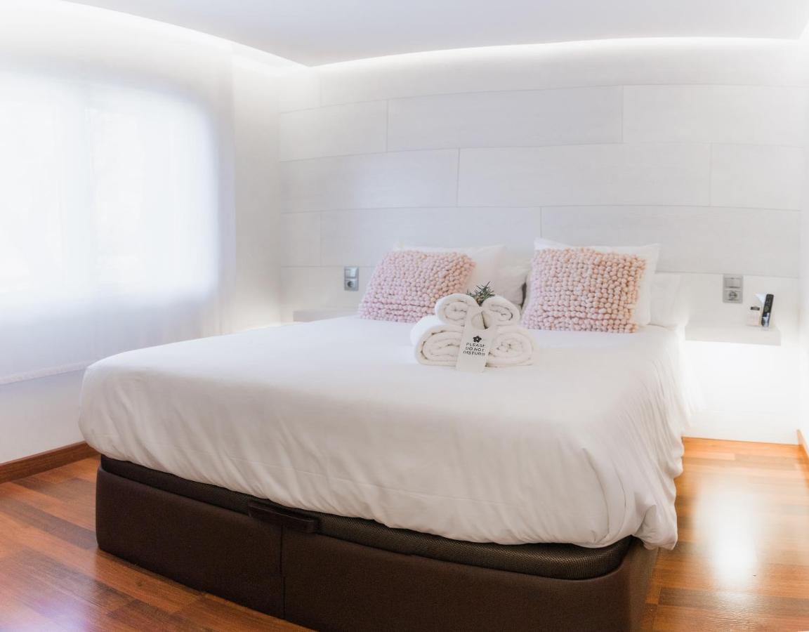 Mirador Del Alba Guest House ออสซา เด มอนเตียล ภายนอก รูปภาพ